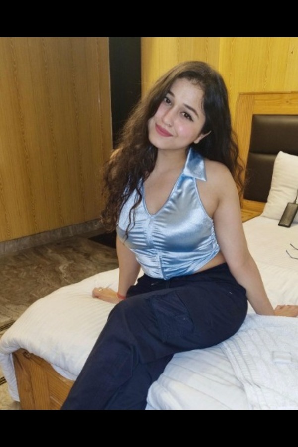 hot  call girls in Rajiv Chowk